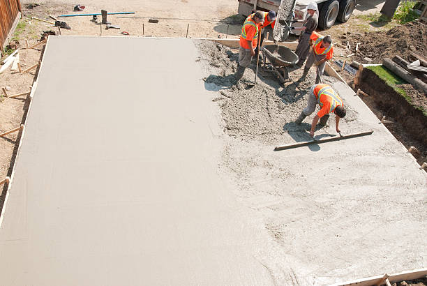 Best Residential Concrete Solutions in Freeland, MI